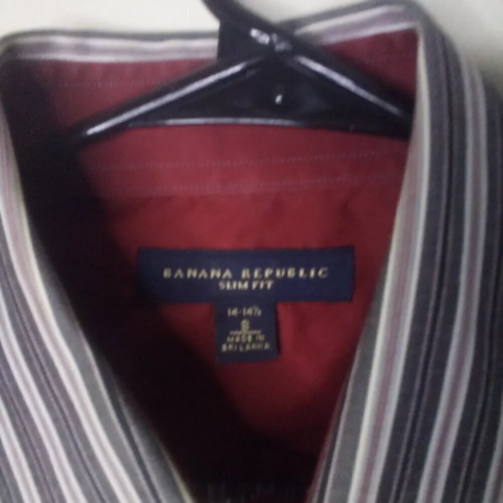 Banana Republic Shirt Men S 14 14 1/2 Slim Fit Button Up Pockets Stripe Gray Red
